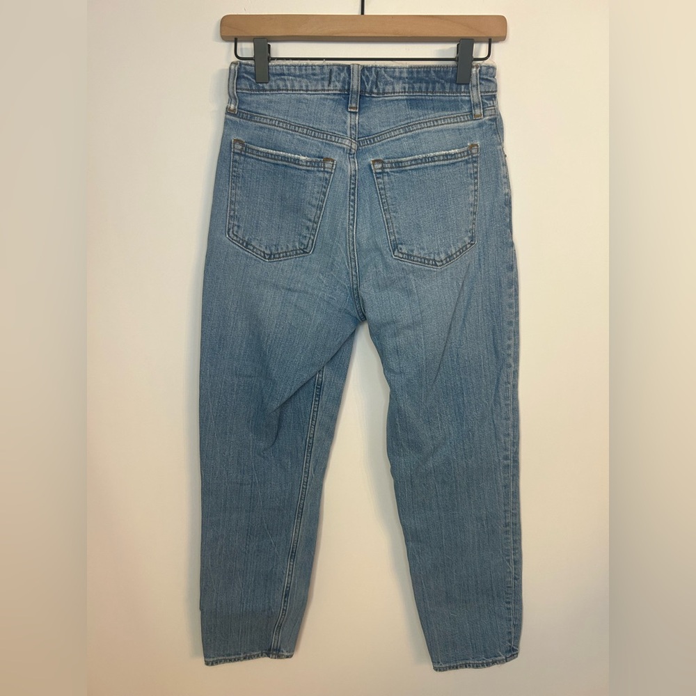 Abercrombie & Fitch Women’s Curve Love The Mom High Rise Jeans, Size 26/2R - Picture 8 of 12